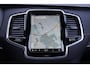 Volvo XC90 2.0 T8 Plug-in hybrid AWD Ultra Dark | 2400 kg trekgewicht! | Trekhaak Elektrisch |  Luchtvering | Bowers & Wilkins Audio | Exclusieve Wool Blend Interieur | Head-Up Display |  Adaptieve Cruise Controle | Panorama dak | Electrische stoelen met memory | Google on Board | Visual Park Assist |