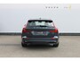 Volvo V60 T6 350PK Automaat Plug-in hybrid AWD Plus Dark Panoramisch schuif-kanteldak / Semi elektrisch wegklapbare trekhaak / Google infotainment / Verwarmbare voorstoelen en stuurwiel / Adaptieve cruise control
