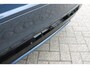 Volvo V60 T6 350PK Automaat Plug-in hybrid AWD Plus Dark Panoramisch schuif-kanteldak / Semi elektrisch wegklapbare trekhaak / Google infotainment / Verwarmbare voorstoelen en stuurwiel / Adaptieve cruise control