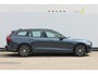 Volvo V60 T6 350PK Automaat Plug-in hybrid AWD Plus Dark Panoramisch schuif-kanteldak / Semi elektrisch wegklapbare trekhaak / Google infotainment / Verwarmbare voorstoelen en stuurwiel / Adaptieve cruise control