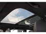 Volvo V60 T6 350PK Automaat Plug-in hybrid AWD Plus Dark Panoramisch schuif-kanteldak / Semi elektrisch wegklapbare trekhaak / Google infotainment / Verwarmbare voorstoelen en stuurwiel / Adaptieve cruise control