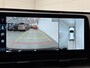 Hyundai Kona Electric Premium 65.4 kWh ECO Volledig Elektrische Automaat met Navigatie, Lederen bekleding en Stoelverwarming Uit voorraad leverbaar!