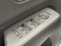 Hyundai Kona Electric Premium 65.4 kWh ECO Volledig Elektrische Automaat met Navigatie, Lederen bekleding en Stoelverwarming Uit voorraad leverbaar!
