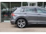 Volkswagen Tiguan 1.5 TSI R-LINE | Virtual Cockpit | Navigatie | Carplay | LED | Climate | Adaptive | Stoelverwarming