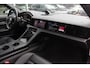 Porsche Taycan Cross Turismo 4 93 kWh / SoH 93.8% / Panoramadak / 360Camera / Head-up / Passenger Display / 20'' / Bose / Sportchrono / Leder / Luchtvering / Stuurverwarming / Dodehoek / ACC / Stoelverwarming 4x / Warmtepomp