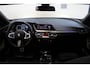 BMW 1-Serie M135i xDrive High Executive | Akrapovič uitlaatsysteem | Cruise control | Climate control | Stoelverwarming | Apple carplay/Android auto | DAB radio | Dealer onderhouden |