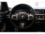 BMW 1-Serie M135i xDrive High Executive | Akrapovič uitlaatsysteem | Cruise control | Climate control | Stoelverwarming | Apple carplay/Android auto | DAB radio | Dealer onderhouden |