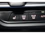 BMW 1-Serie M135i xDrive High Executive | Akrapovič uitlaatsysteem | Cruise control | Climate control | Stoelverwarming | Apple carplay/Android auto | DAB radio | Dealer onderhouden |