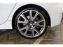 BMW 1-Serie M135i xDrive High Executive | Akrapovič uitlaatsysteem | Cruise control | Climate control | Stoelverwarming | Apple carplay/Android auto | DAB radio | Dealer onderhouden |