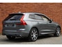 Volvo XC60 T8 Twin Engine AWD R-Design | Trekhaak  Semi-Elektrisch | Actieve Luchtvering met Four-C | 360 Graden Camera | Full-LED Adaptieve Koplampen | BLIS Dodehoekdetectie | Elektrisch Verstelbare Bestuurdersstoel | Panoramisch Schuif-/kanteldak | Adaptieve Cruise Control | Verwarmbare Voor- en Achterstoelen