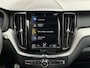 Volvo XC60 T8 Twin Engine AWD R-Design | Trekhaak  Semi-Elektrisch | Actieve Luchtvering met Four-C | 360 Graden Camera | Full-LED Adaptieve Koplampen | BLIS Dodehoekdetectie | Elektrisch Verstelbare Bestuurdersstoel | Panoramisch Schuif-/kanteldak | Adaptieve Cruise Control | Verwarmbare Voor- en Achterstoelen