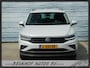 Volkswagen Tiguan 1.5 TSI Carplay Trekhaak Adapt Cruise Pdc