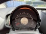 Peugeot 108 1.0 e-VTi Allure TOP! AUTOMAAT 5-drs / AIRCO / NAVI+DAB / OPEN DAK / APK 10-26
