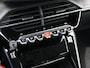 Peugeot 208 Hybrid 100PK e-DCS6 Allure | AUTOMAAT | AppleCarplay/AndroidAuto | Parkeersensoren | FULL LED | Lederen Stuurwiel | Climate Control | Cruise Control | 16" LMV | Privacy Glass |
