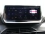Peugeot 208 Hybrid 100PK e-DCS6 Allure | AUTOMAAT | AppleCarplay/AndroidAuto | Parkeersensoren | FULL LED | Lederen Stuurwiel | Climate Control | Cruise Control | 16" LMV | Privacy Glass |