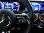 Mercedes-Benz A-klasse 250 e AMG NIghtpakket | Distronic | Keyless Go | Dode Hoek Ass | Sfeerverlichting | Alarm | Parkeerpakket met Camera | Inclusief 24 maanden Mercedes-Benz Certified garantie voor Europa.