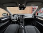 Volvo XC40 1.5 T4 Recharge Inscription PDC v+a / Camera / Navigatie / Carplay / 19 'lm velg