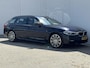 BMW 5-Serie Touring 520i High Executive M - Sport / Elektrische stoelen met geheugenfunctie / Stoelverwarming / Elektrische achterklep / Apple Carplay/Android Auto / 19" lm. velgen
