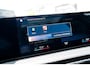 BMW 3-Serie Touring 320e | Panorama | Elektrische trekhaak | Luxe Leder/stof | Achteruitrijcamera | Shadowline | Stoelverwarming |