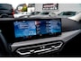 BMW 3-Serie Touring 320e | Panorama | Elektrische trekhaak | Luxe Leder/stof | Achteruitrijcamera | Shadowline | Stoelverwarming |