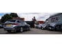 BMW 3-Serie Touring 320e | Panorama | Elektrische trekhaak | Luxe Leder/stof | Achteruitrijcamera | Shadowline | Stoelverwarming |