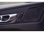 Volvo XC60 Recharge T8 AWD Inscription | Adaptive Cruise | BLIS | Trehaak | Donker Glas | Full Led | Premium Audio |