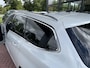 Peugeot 308 SW 1.6 BlueHDI 120 pk Blue Lease Executive Pack Trekhaak Panoramadak Camera Parkeersensoren DAB Clima en Cruise Control Wit Metallic Nette auto zuinige Euro 6 Diesel Station