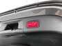 Mercedes-Benz EQA 250+ Business Solution Luxury 71 kWh | Panoramaschuifdak in glas | Winter pakket | Dodehoekassistent | Parkeerpakket met achteruitrijcamera | Spiegelpakket | Extra USB-poorten | EASY PACK achterklep | Comfortstoelen voor |