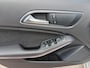 Mercedes-Benz A-klasse 160 Ambition AMG BJ.12-2017 / Panodak / Navi / Xenon / Half Leder / Pdc / 18"Lmv !!