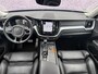 Volvo XC60 2.0 T5 AWD Momentum | Stoelverwarming | Adaptieve cruise control | BLIS dodehoekdetectie | Keyless entry/start | Parkeercamera | Parkeersensoren V+A | Alarm | DAB |