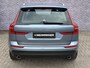 Volvo XC60 2.0 T5 AWD Momentum | Stoelverwarming | Adaptieve cruise control | BLIS dodehoekdetectie | Keyless entry/start | Parkeercamera | Parkeersensoren V+A | Alarm | DAB |