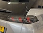 Peugeot e-2008 EV Allure Pack 50 kWh | Navigatie | Hoge instap | 3-Fase | 94,4% SOH