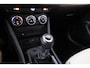 Mazda CX-3 2.0 SkyActiv-G 121 Sport Selected | APPLE CARPLAY |  18 INCH LM | UNIEKE BEIGE LEDER/ALCATARA BEKLEDING | CRUISE CONTROL | PARKEERSENSOREN | DODEHOEK DETECTIE |
