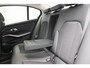 BMW 3-Serie 318i Executive Edition * Origineel Nederlands * Carplay Leder Navigatie Cruise
