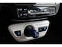Toyota Prius 1.8 Hybrid Dynamic | Navigatie | Dodehoek detectie | Stoelverwarming | Head-up display | Keyless | Adaptive Cruise | Clima | LED | 17 inch