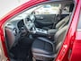 Hyundai Kona Electric EV Premium 64 kWh | Clima | Cruise | Navi | Leer | Stoel/stuur verwarming | Pdc | Camera | Lichtmetaal | 1 fase lader