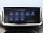 Peugeot 2008 1.2 Hybrid 136 Allure Automaat | Voorraad deal! | Navigatie | Achteruitrijcamera | Cruise Control | Elektrisch inklapbare spiegels | Led koplampen | Donker getint glas | 17" lichtmetalen velgen |