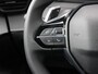Peugeot 2008 1.2 Hybrid 136 Allure Automaat | Voorraad deal! | Navigatie | Achteruitrijcamera | Cruise Control | Elektrisch inklapbare spiegels | Led koplampen | Donker getint glas | 17" lichtmetalen velgen |