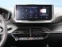 Peugeot 2008 1.2 Hybrid 136 Allure Automaat | Voorraad deal! | Navigatie | Achteruitrijcamera | Cruise Control | Elektrisch inklapbare spiegels | Led koplampen | Donker getint glas | 17" lichtmetalen velgen |