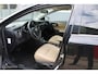 Toyota Auris Touring Sports 1.8 Hybrid Lease pro | Beige Leer | Panoramadak | Full Led | Parkeersensoren.