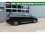 Toyota Auris Touring Sports 1.8 Hybrid Lease pro | Beige Leer | Panoramadak | Full Led | Parkeersensoren.