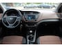 Hyundai i20 1.0 T-GDI Comfort / Trekhaak / Camera / Navigatie / Parkeerhulp achter / Cruise Control / Getint glas