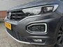 Volkswagen T-Roc 1.5 TSI Sport | Afn. Trekhaak | Dealer Onderhouden | Navigatie | ACC | LED | Virt. Cockpit |