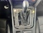 Volkswagen Passat Variant 1.4 TSI PHEV GTE Business / Panorama dak / Elektrisch verstelbare stoelen / Massage functie bestuurder / Lederen bekleding / Stoel verwarming voor en achter / Navigatie / 18'' lm velgen
