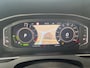 Volkswagen Passat Variant 1.4 TSI PHEV GTE Business / Panorama dak / Elektrisch verstelbare stoelen / Massage functie bestuurder / Lederen bekleding / Stoel verwarming voor en achter / Navigatie / 18'' lm velgen