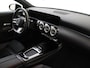 Mercedes-Benz A-klasse 180 AMG Line / Stoelverwarming / Achteruitrijcamera / Panorama-schuifdak /  Night-Pakket /