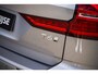 Volvo V60 2.0 T6 Plug-in hybrid AWD Plus Dark | Panoramadak | Head Up Display | Aurora Silver | Donker Glas | 360 Camera | 19" |
