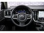 Volvo V60 2.0 T6 Plug-in hybrid AWD Plus Bright | Panoramadak | Adaptieve Cruise Control | Head Up Display | Forest Lake | Donker Glas | 360 Camera | 19" |