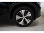 Volvo XC40 T4 Plug-in Hybride Core Bright 211pk | Trekhaak elektrisch uitklapbaar | Extra Getint Glas | Parkeercamera Achter | Parkeersensoren V+A |