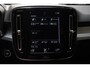 Volvo XC40 T4 Plug-in Hybride Core Bright 211pk | Trekhaak elektrisch uitklapbaar | Extra Getint Glas | Parkeercamera Achter | Parkeersensoren V+A |